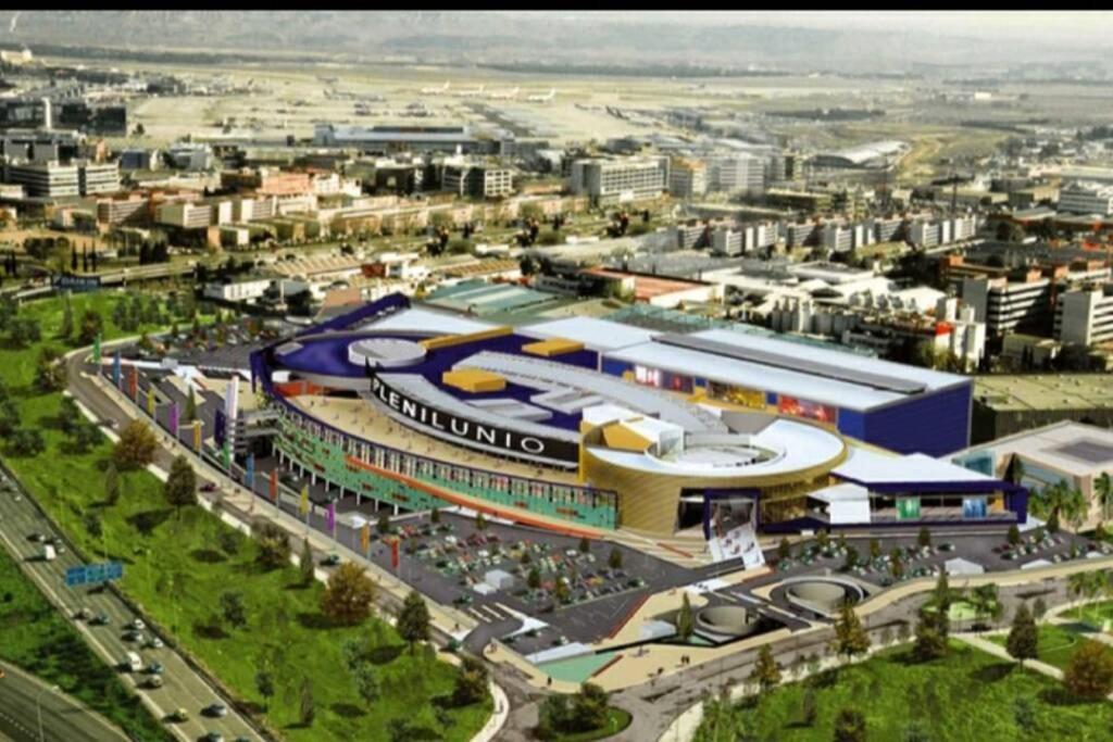 Cerca Airport, Riyadh Air, Ifema, Eisenhower, Wifi, 4 Personas Madrid Exteriér fotografie