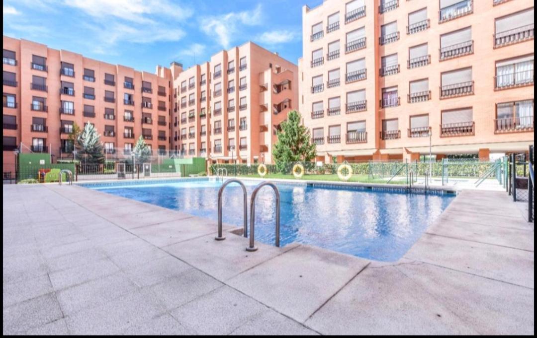 Cerca Airport, Riyadh Air, Ifema, Eisenhower, Wifi, 4 Personas Madrid Exteriér fotografie